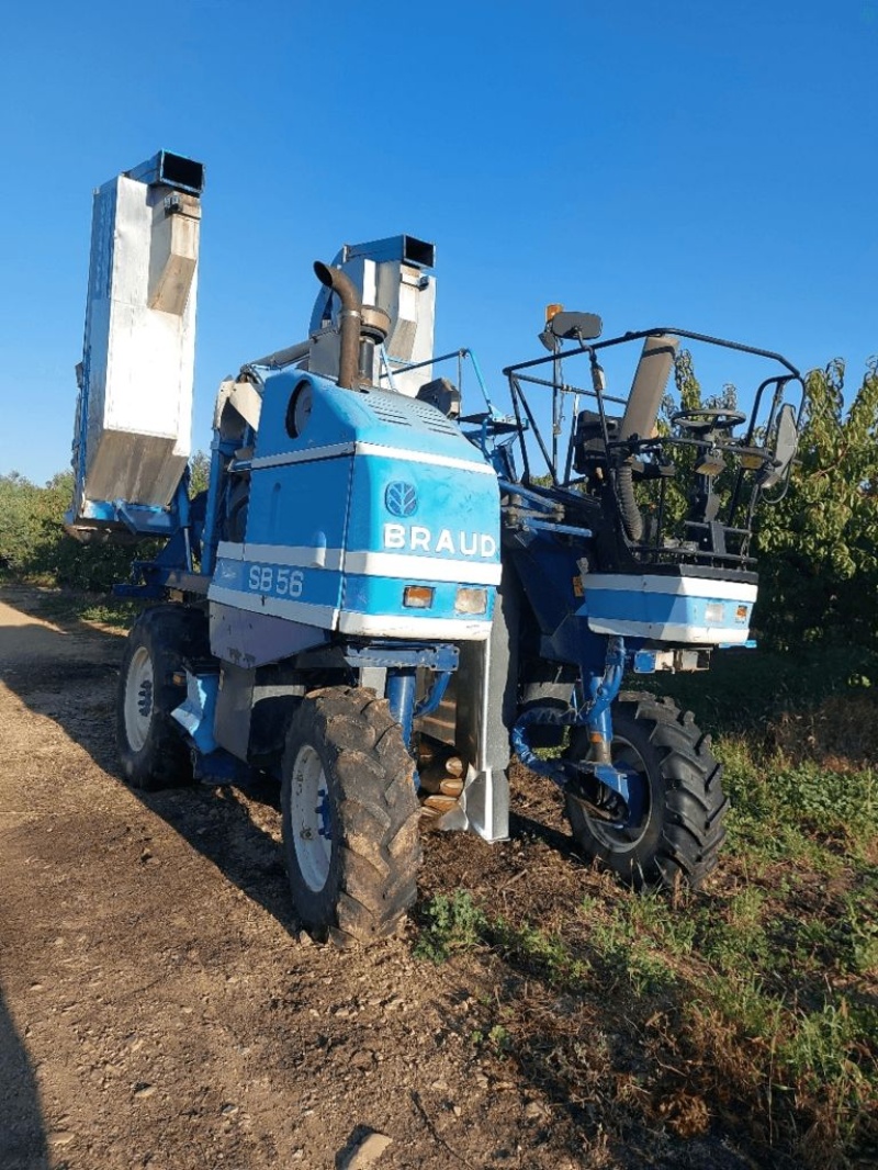 New Holland sb56 grape_harvester €12,000