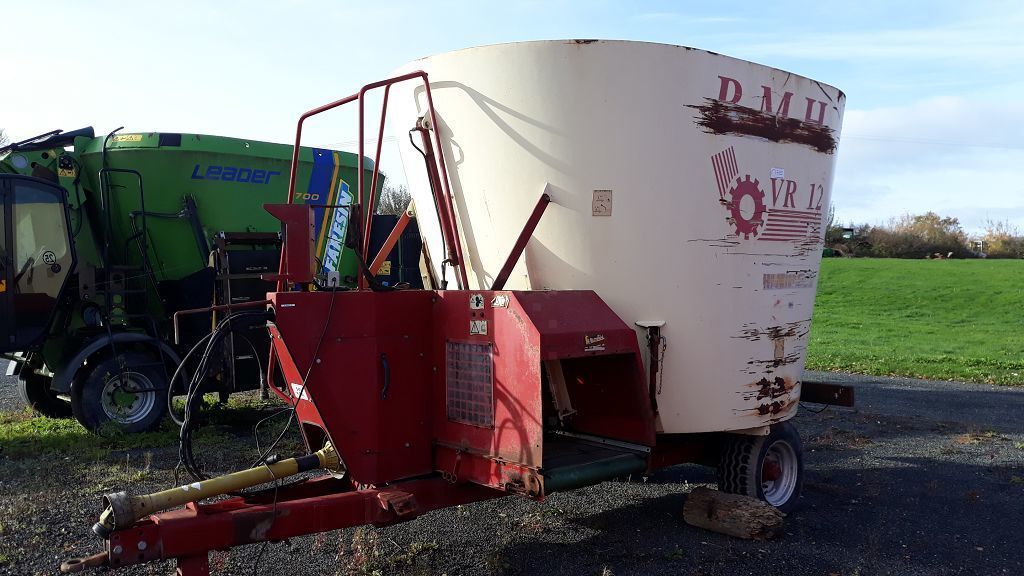 E-FARM: RMH vr 12 monovis - Mixer feeder - id L67IHPZ - €4,000 - Year of construction: 2003 - France