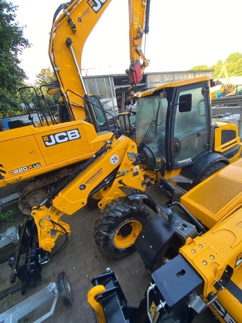JCB tm220 Chargeuse sur pneus 76 000 €