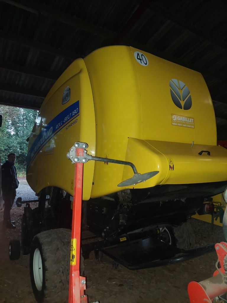 New Holland Roll Belt 180 Super Feed Пресс-подборщик 17 000 €