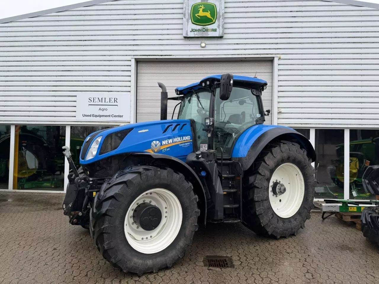 New Holland T7.315 Tractor €80,295
