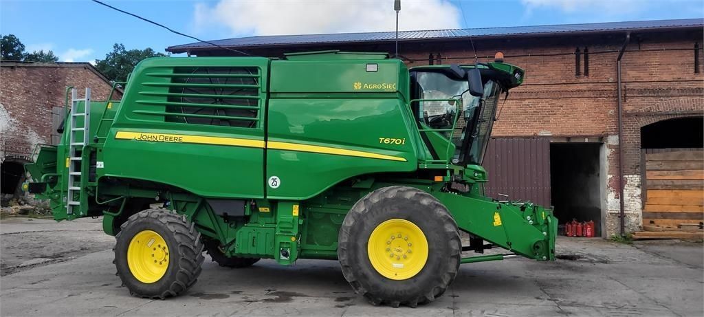 John Deere T 670 Cosechadora 173.617 €