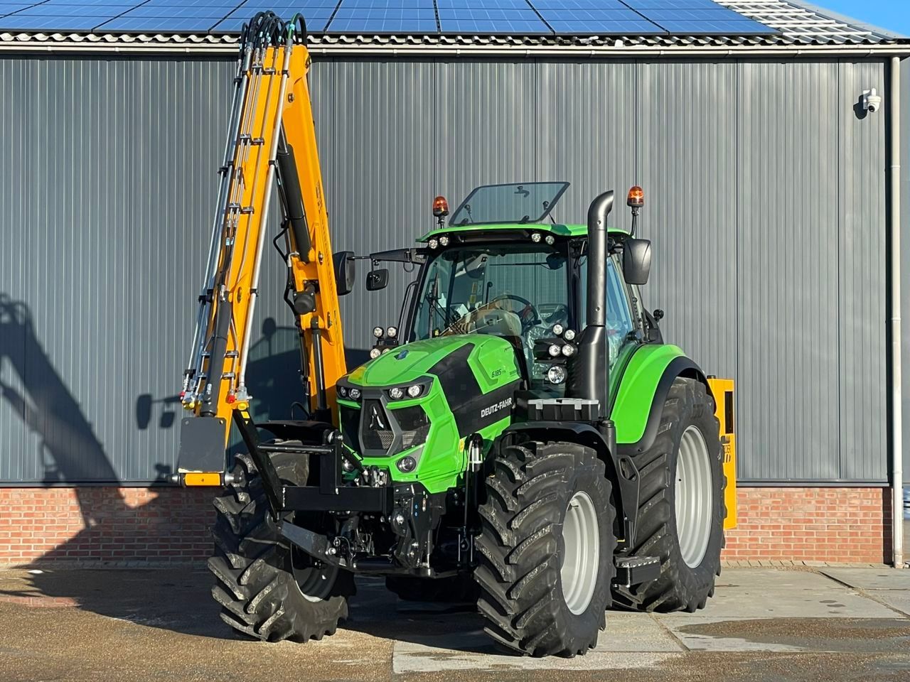 Deutz-Fahr AgroTron 6185 TTV Tracteur