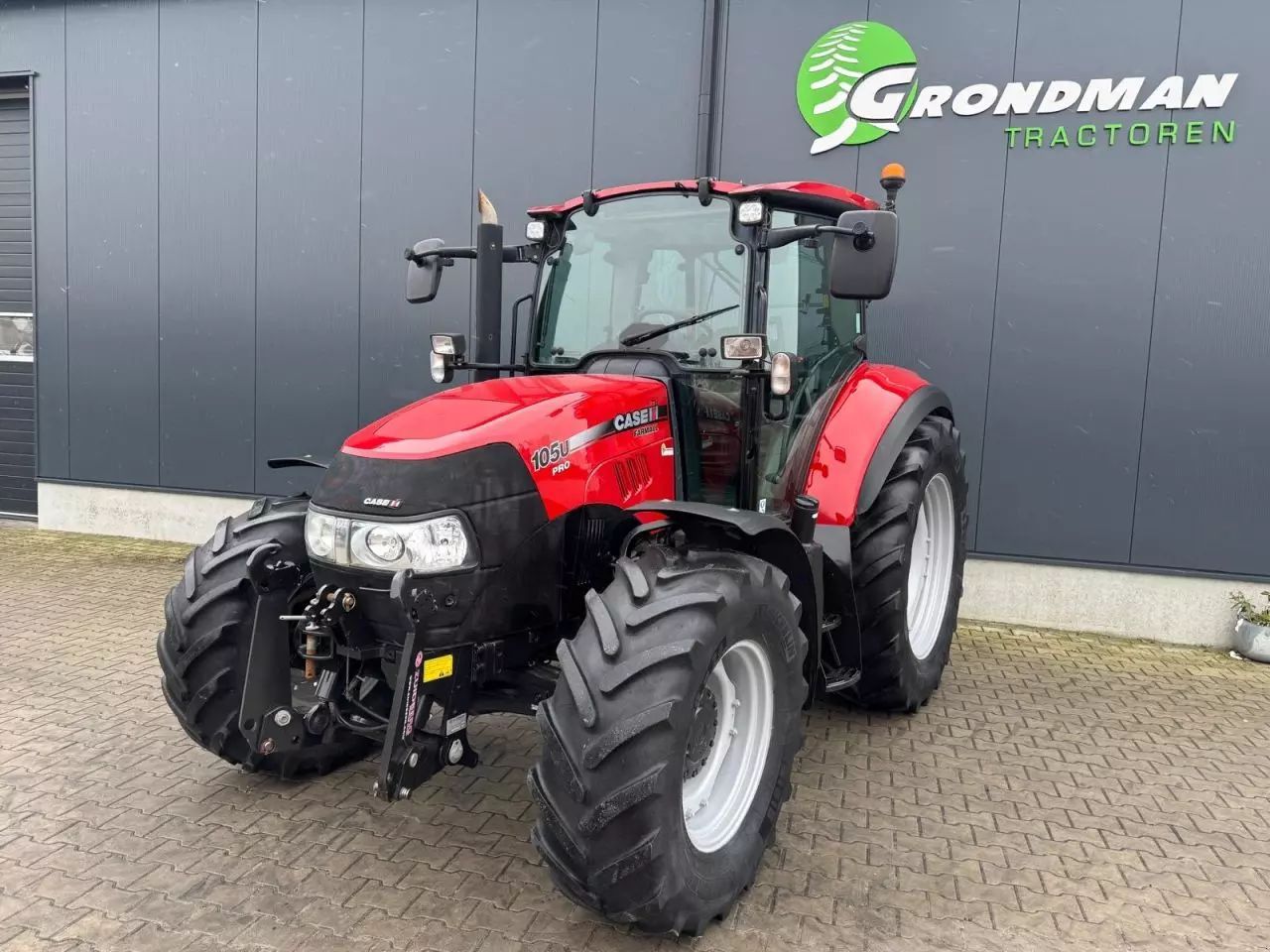 Case IH Farmall 105 Pro Tractor €37,500