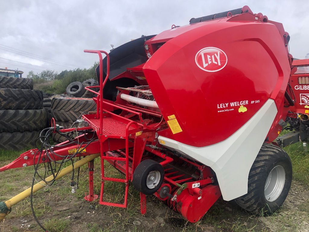 E-FARM: Welger rp545 - Πρέσσα - id QFCKEUZ - 17.500 € - Χρονία: 2014 - Συνολικός αριθμός παραχθέντων δεμάτων: 29.436,Γαλλία