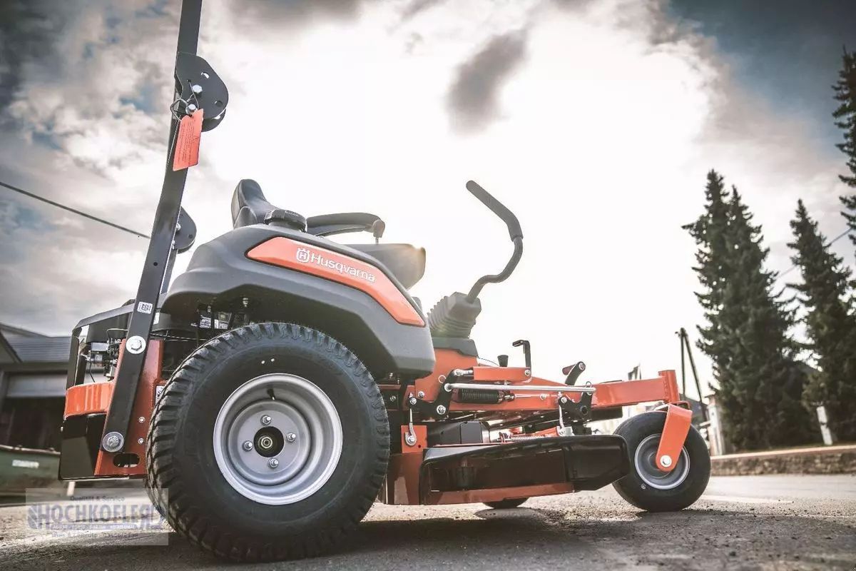 Husqvarna Z 448 Lawn mower €7,492