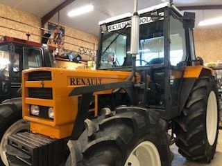 Renault 75-14 LS Traktor 18 000 €