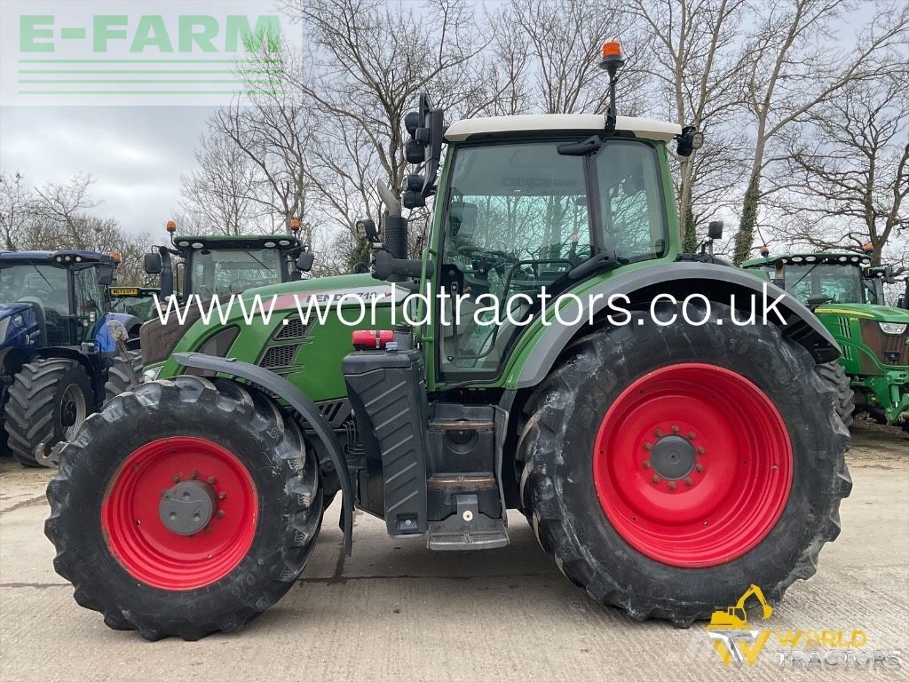 Fendt 718 Vario Tractor €74,954