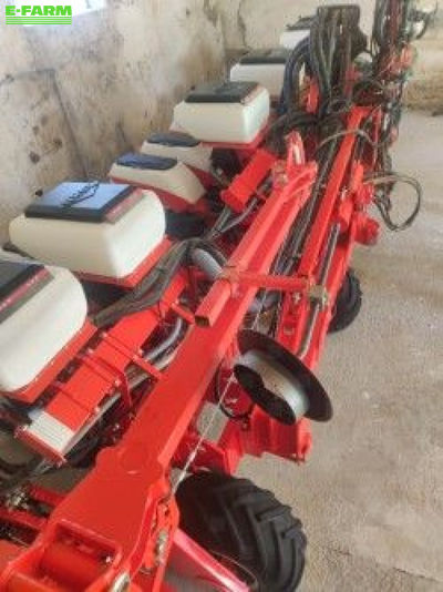 E-FARM: Kuhn Maxima 3 M - Precision drill - id WTZMJEK - €68,500 - Year of construction: 2019 - France