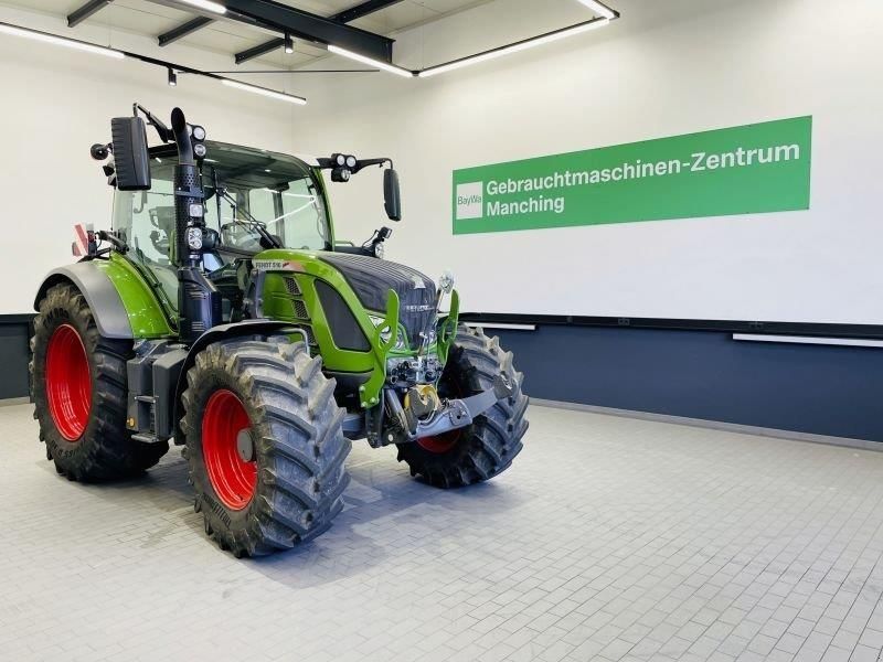 Fendt 516 Vario Profi Plus Tractor €141,092