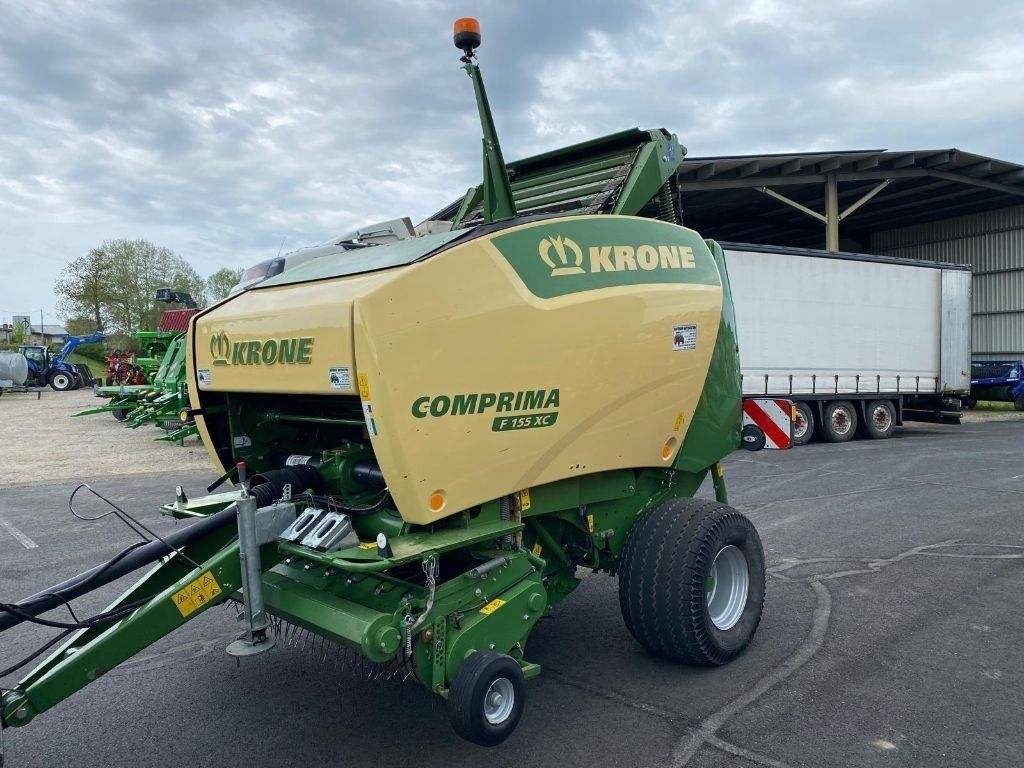 Krone Comprima F 155 XC Baler €28,000