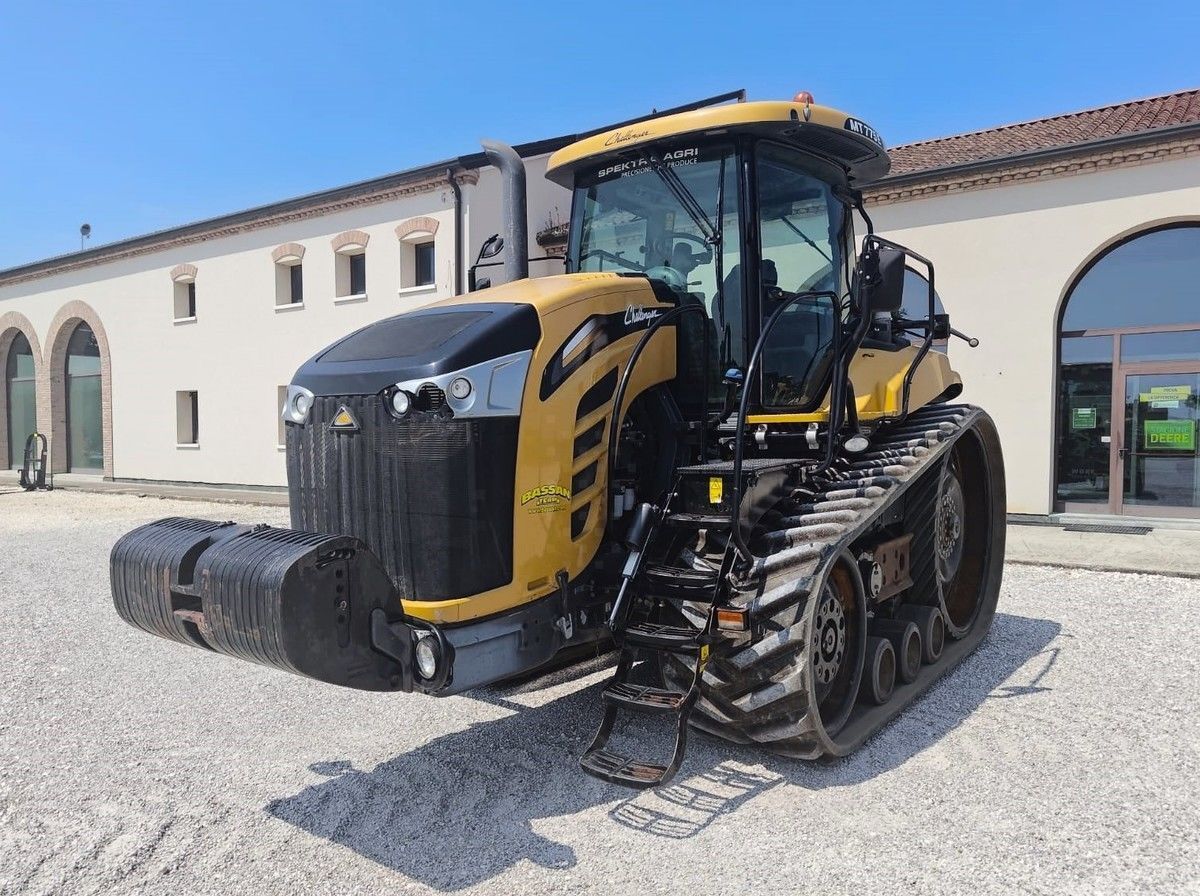 E-FARM: Challenger mt 775 e - Tractor - id SAIUNMH - 95.000 EUR - Anul: 2017 - Citeste ore: 5.098,Muterea motorului: 405,Italia
