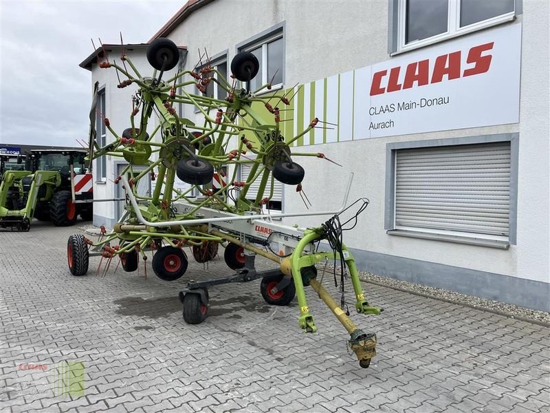 Claas Volto 1300 T rotaryhaymaker €20,000