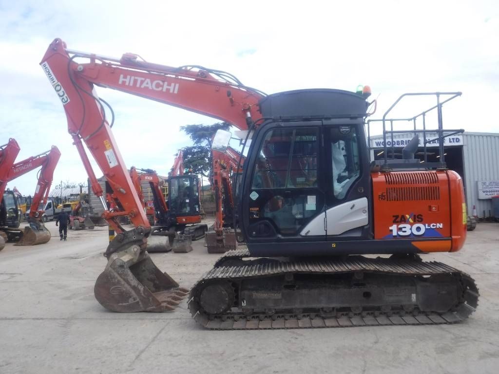 Hitachi zx 130 lc n-6 Koparka gąsienicowa 47 877 €