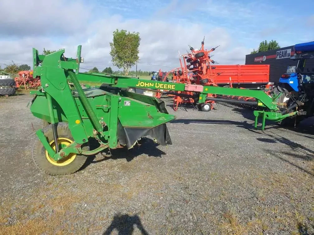 E-FARM: John Deere 5300 - Faucheuse - id 94L4IY9 - 5 000 € - Année: 2009 - France