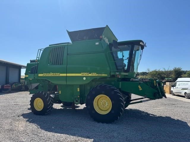 John Deere 9780 CTS Cosechadora 43.548 €