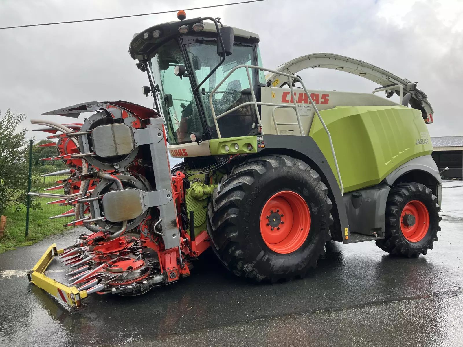 E-FARM: Claas Jaguar 950 - Самоходный кормоуборочный комбайн - id 7XWTXTD - 180 000 € - Год выпуска: 2012 - Отработанные часы: 2 472,Мощьность двигателя: 507,Франция