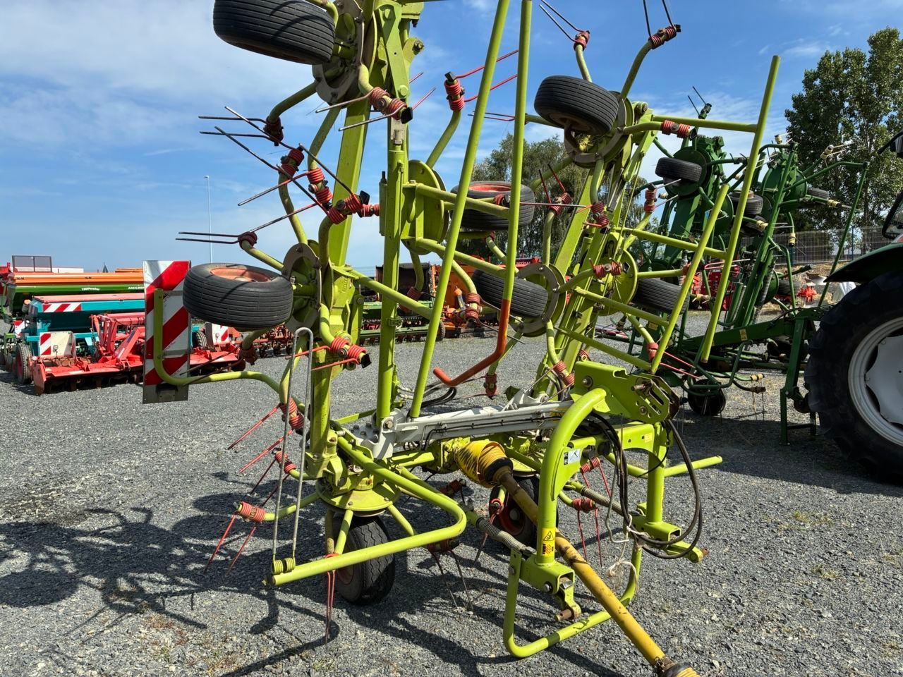 Claas Volto 870 Tedder €6,800