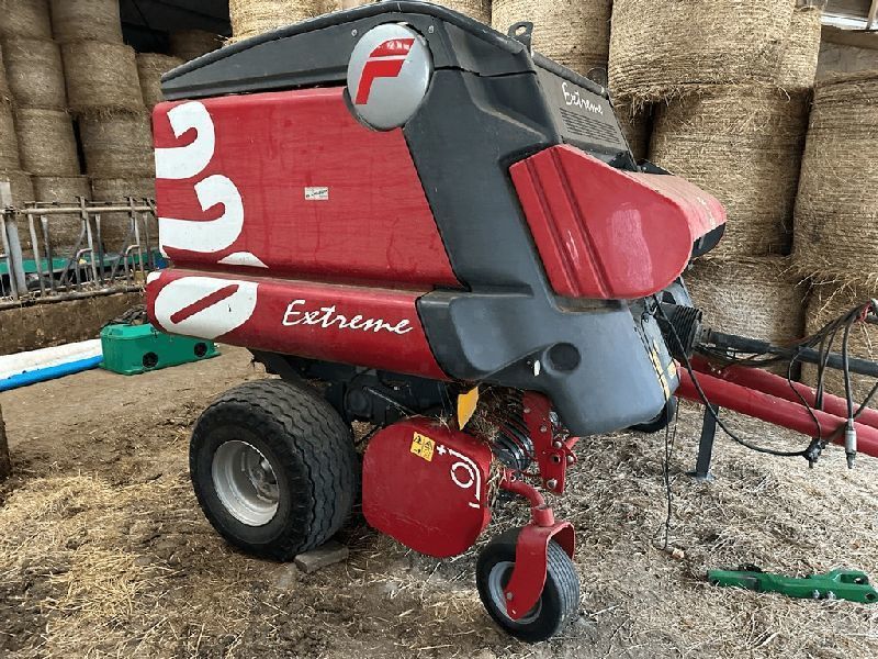 E-FARM: Feraboli ht 220 extreme - Ballenpresse - id TDXRLSZ - 11.000 € - Baujahr: 2008 - Frankreich