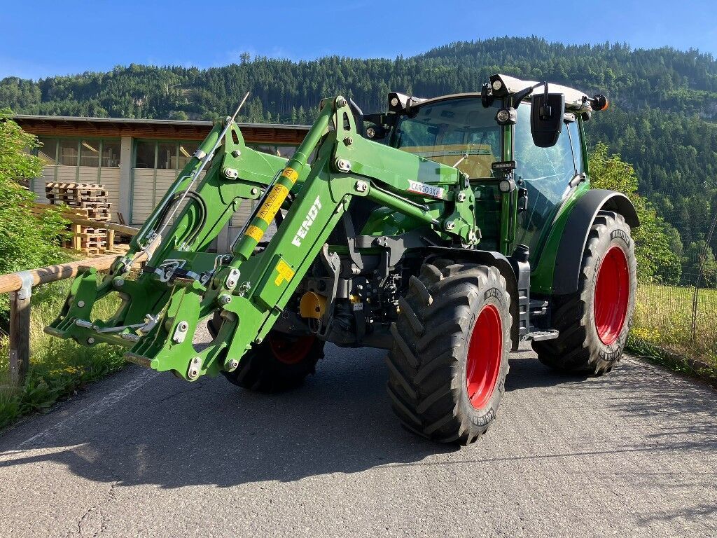 Fendt 211 Vario Tracteur 104 917 €