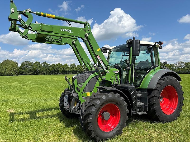 Fendt 516 Vario Power Traktor 101.500 €
