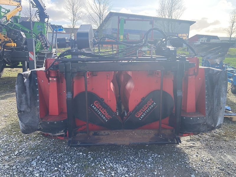 E-FARM: Gruber compact disc 610 nh - Hedery do kombajnów zbożowych/sieczkarni - id 2DD35AD - 19 000 € - Rok produkcji: 2014 - Niemcy