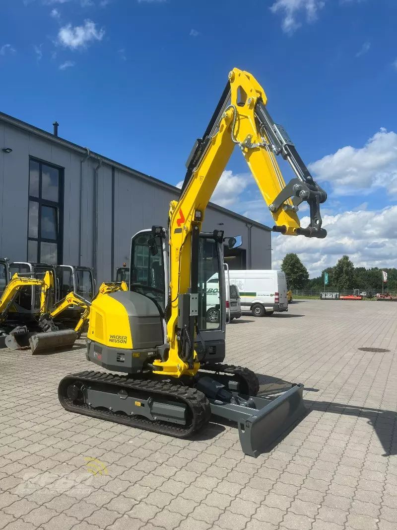 E-FARM: Wacker Neuson et 42 - Bagger - id CQQANWI - 49.900 € - Baujahr: 2023 - Deutschland