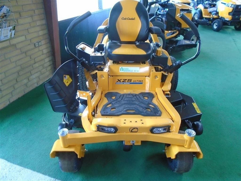 Cubcadet xz5 l 137 Lawn mower id VXXT8WK 5 085 Year of