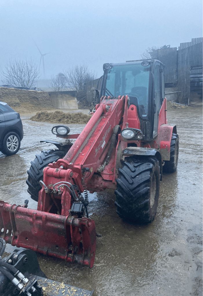 E-FARM: Schäffer 6370 t 6370 t - Hoflader - id S6XNJ9T - 45.000 € - Baujahr: 2014 - Frankreich