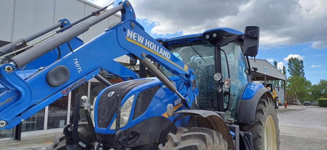 E-FARM: New Holland T6.165 - Tracteur - id 7PLAJSZ - 88 500 € - Année: 2021 - Lecture du nombre d'heure: 1 453,Puissance du moteur (chevaux): 135,France