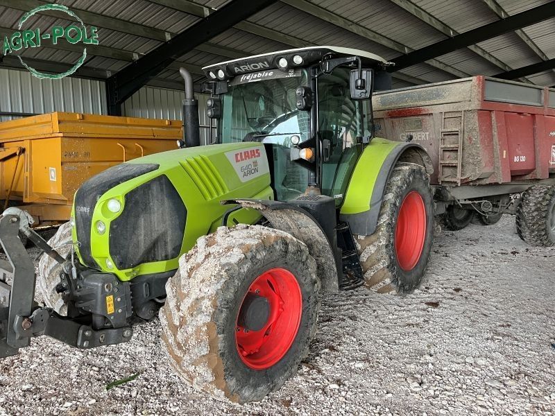 E-FARM: Claas Arion 640 - Tracteur - id K7ZECX2 - 57 000 € - Année: 2015 - Lecture du nombre d'heure: 4 900,Puissance du moteur (chevaux): 169,France