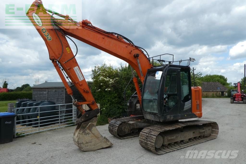 Hitachi zx 135 us 5-b Excavadora de orugas 34.521 €