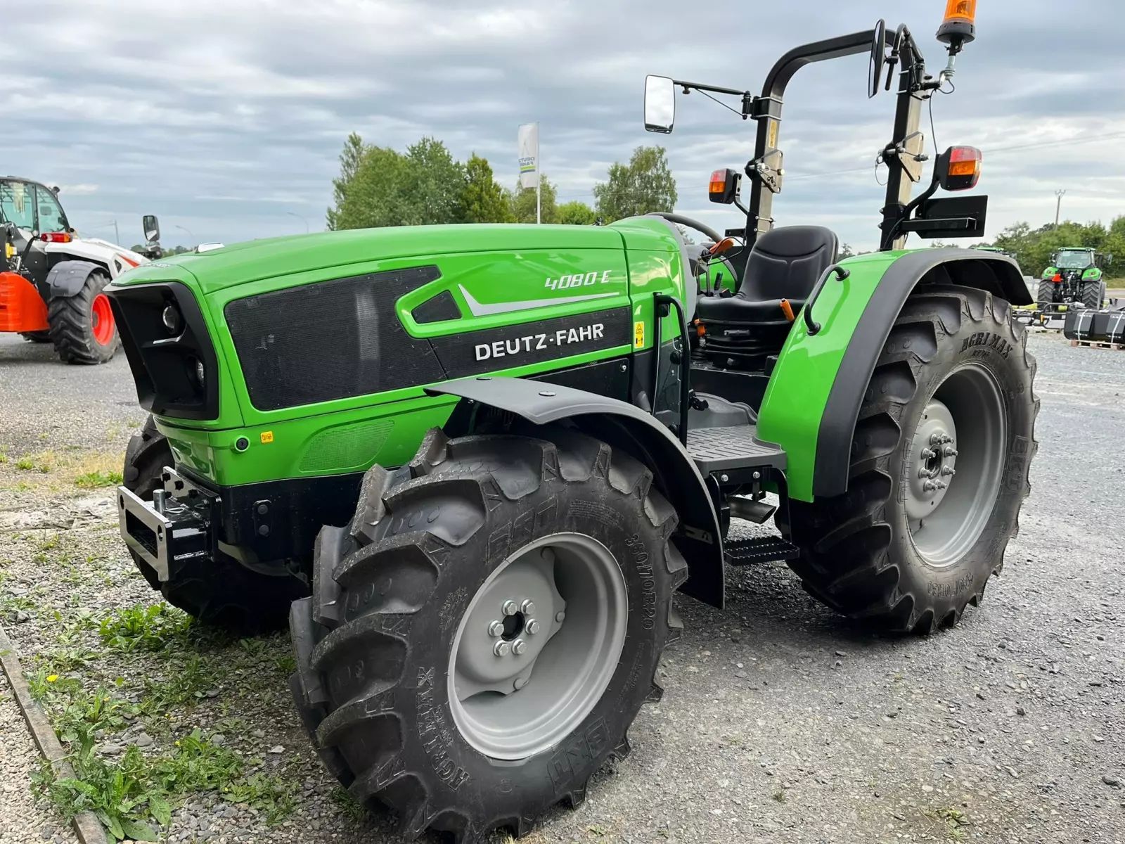 E-FARM: Deutz-Fahr 4080E - Tractor - id TSSHXB8 - Francia