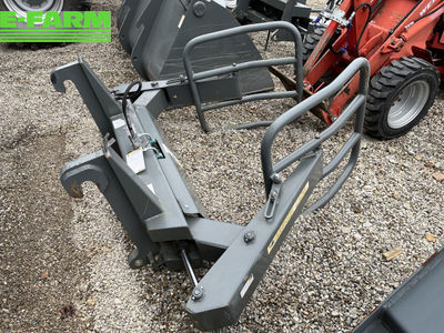 Bressel und Lade ballenzange rbz 10 mit liebherraufnahme + faster - Attachment - id 8TCQXQV - €2,417 -  | E-FARM