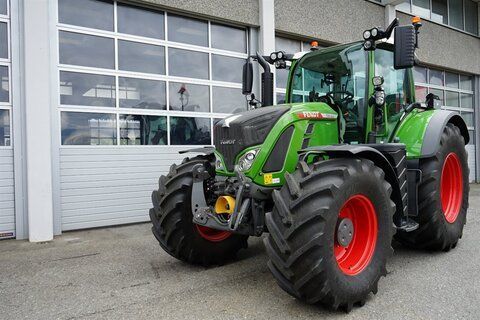 E-FARM: Fendt 724 Vario - Tractor - id ELTWDID - 191.667 € - Año: 2023 - Potencia del motor: 237,Austria