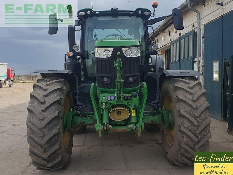 John Deere 6215 R Τρακτέρ 114.900 €