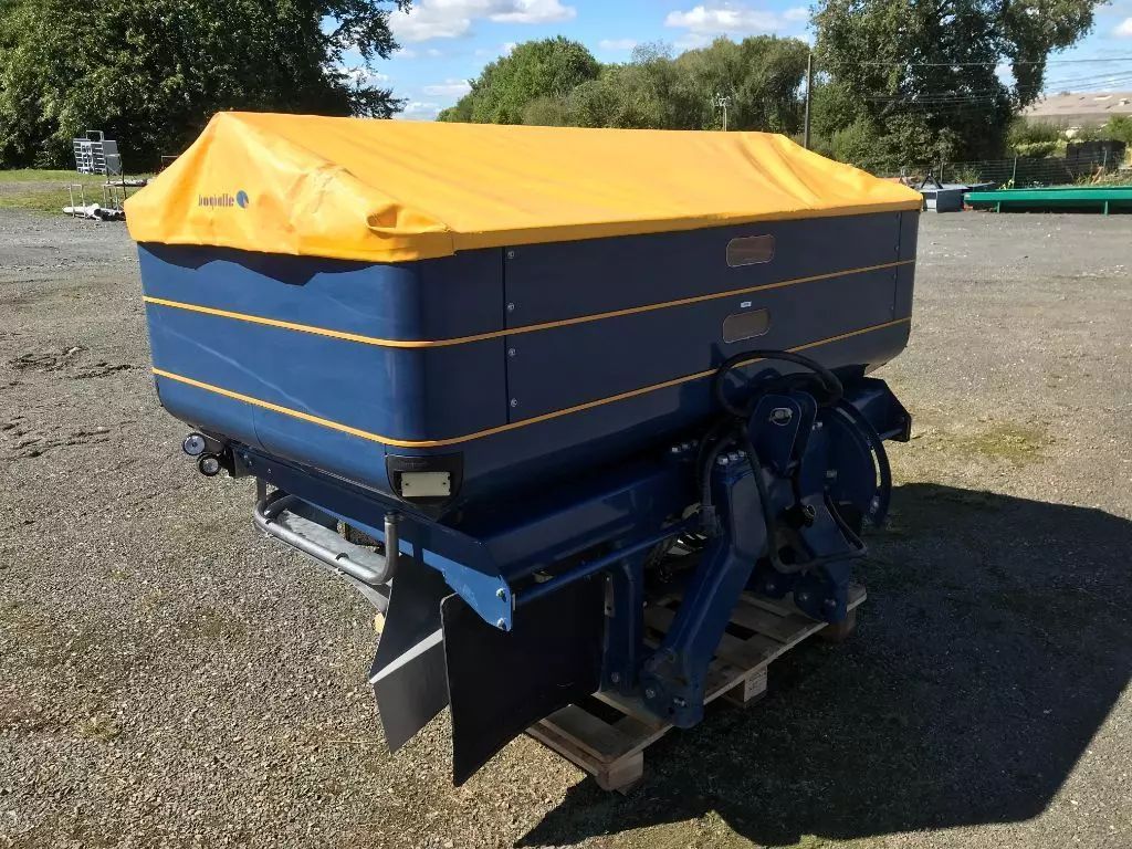 E-FARM: Bogballe l2 w plus - Rozmetadlo hnojiv - id WZXJBYQ - 7 600 € - Rok výroby: 2018 - Francie