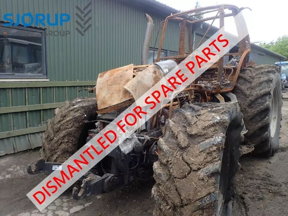 Deutz-Fahr AgroTron 265 Traktor