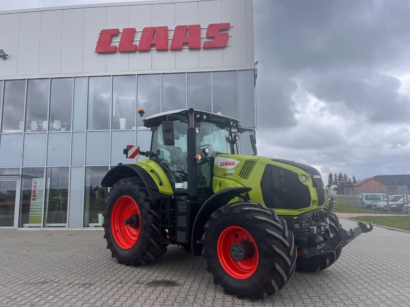 Claas Axion 850 tractor €115,000