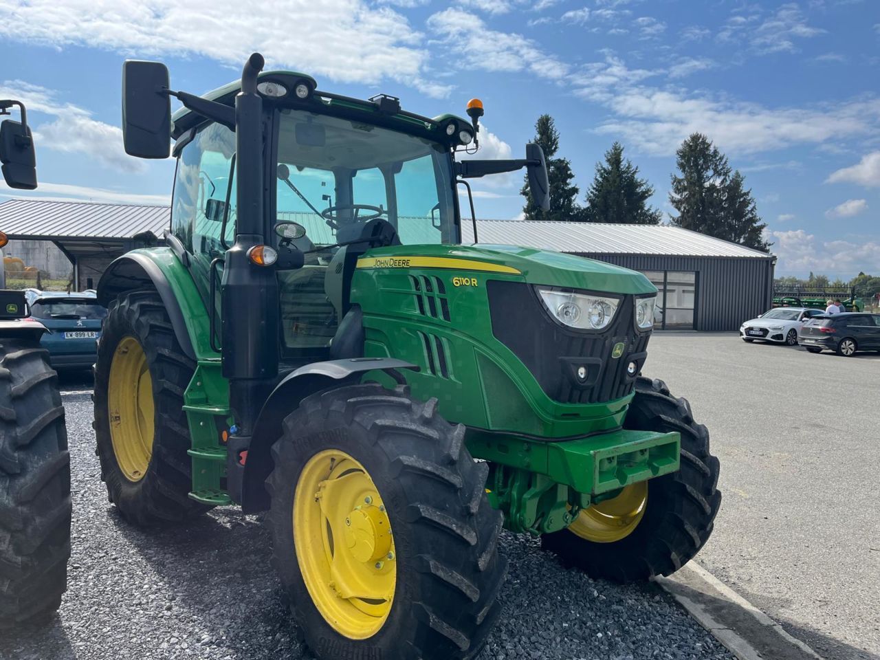 E-FARM: John Deere 6110 R - Tractor - id JLACTRT - 80.000 € - Año: 2021 - Horas: 2700,Potencia del motor: 110,Francia