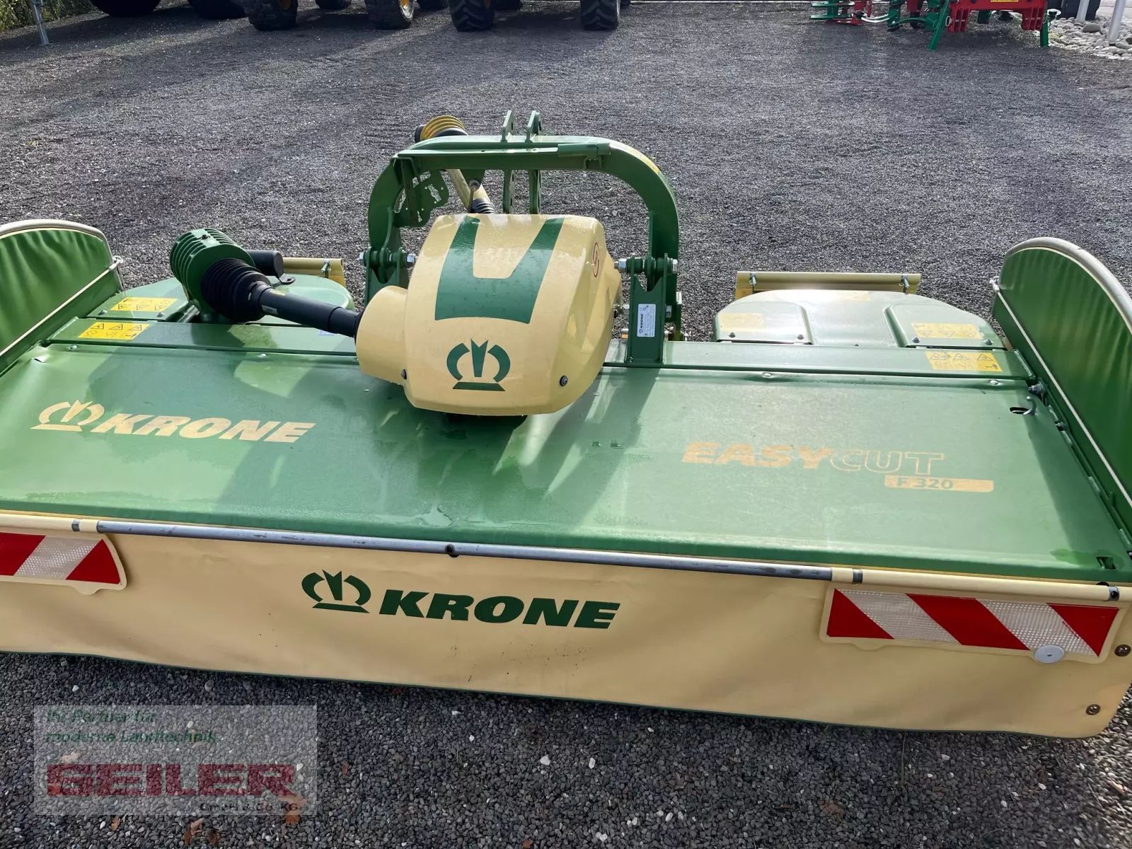 E-FARM: Krone EasyCut F 320 Gen.3 - Sekačka - id Q7PDTXN - Rok výroby: 2023 - Německo