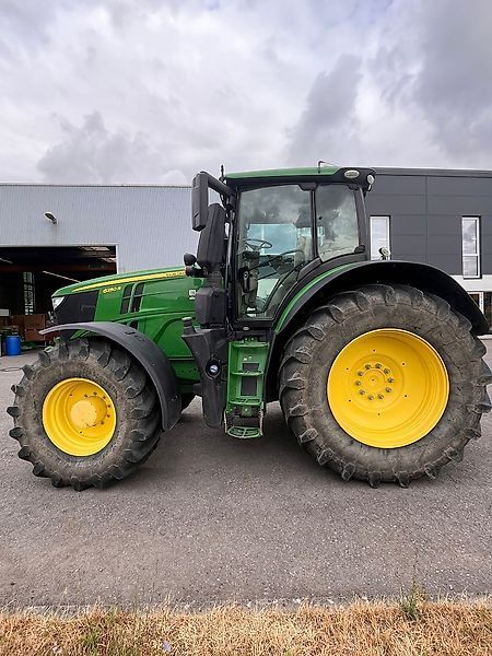 John Deere 6250 R Tractor €132,000