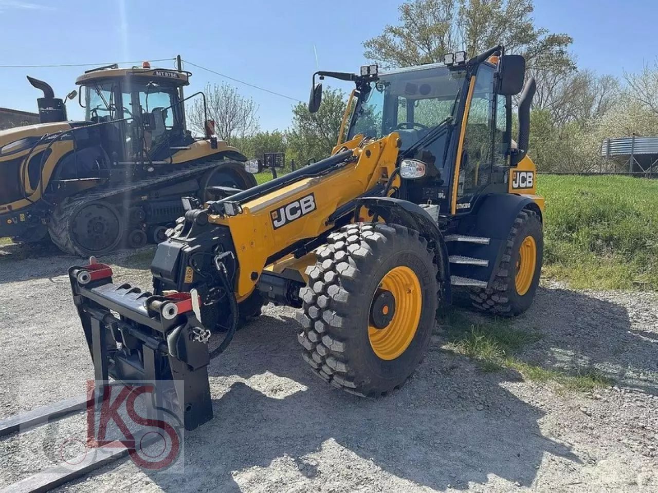 E-FARM: JCB tm 320 tele-radlader - Chargeuse sur pneus - id IYISSJG - 99 000 € - Année: 2022 - Lecture du nombre d'heure: 100,Puissance du moteur (chevaux): 131,Allemagne