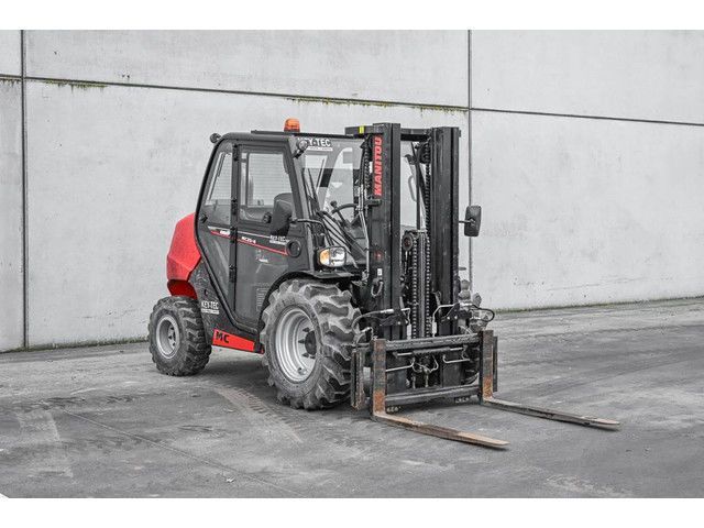 Manitou MC 25-4 Chariot élévateur 46 500 €