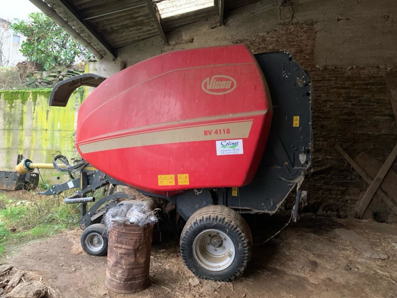 E-FARM: Vicon RV 4118 - Pressa - id AEXX9RW - Anno di costruzione: 2011 - Balle prodotte: 6.200,Francia