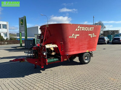 E-FARM: TRIOLIET Solomix 2 1200 VLH-B - Mixer feeder - id 8VTDU9F - €8,500 - Year of construction: 2011 - Germany