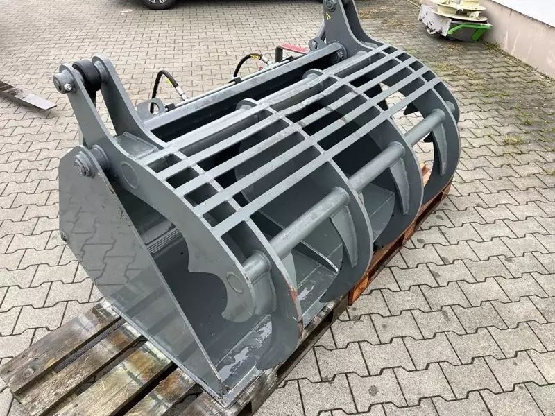 E-FARM: Bressel und Lade silagebeißschaufel 1500 - Anbaugerät - id U8RXUSI - 2.180 € - Baujahr: 2020 - Deutschland