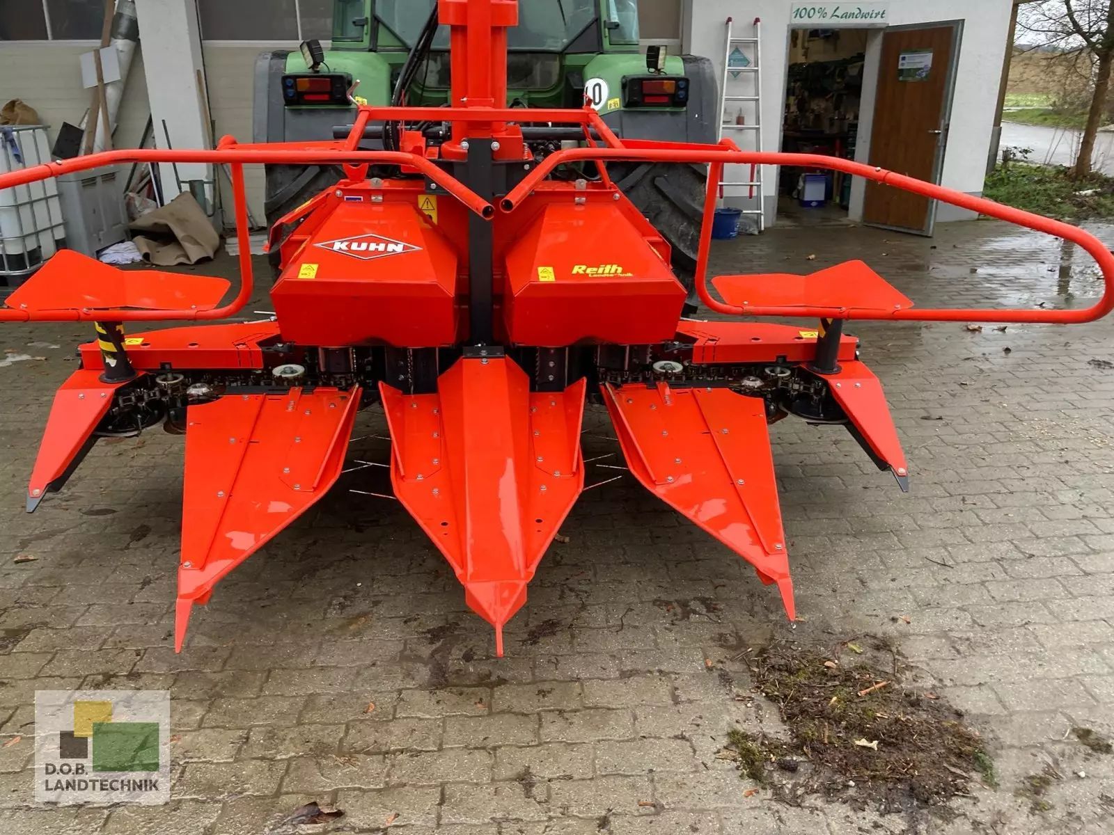 E-FARM: Kuhn mc 180 s quattro - Feldhäcksler (selbstfahrend) - id LQMDKLL - 28.000 € - Baujahr: 2021 - Motorleistung (PS): 120,Deutschland