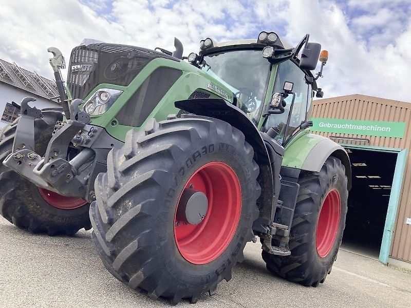 E-FARM: Fendt 824 Vario ProfiPlus - Traktor - id GJFSUSQ - 104 420 € - Rok produkcji: 2015 - Motogodziny: 3341,Moc silnika: 240,Niemcy
