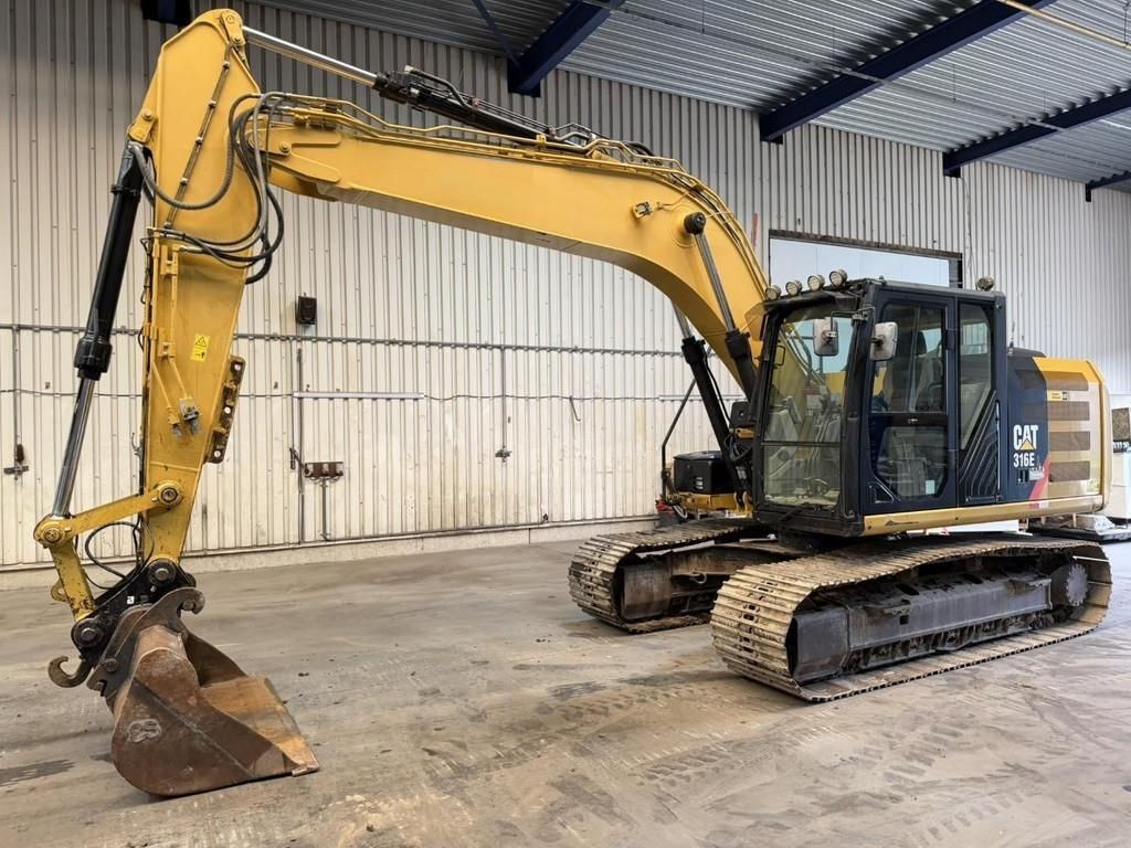 Caterpillar 316 e l *5837h* - full hydr - 18.3t - central gre Excavadora de orugas 47.950 €